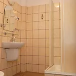 Hotel Dworek Staropolski *